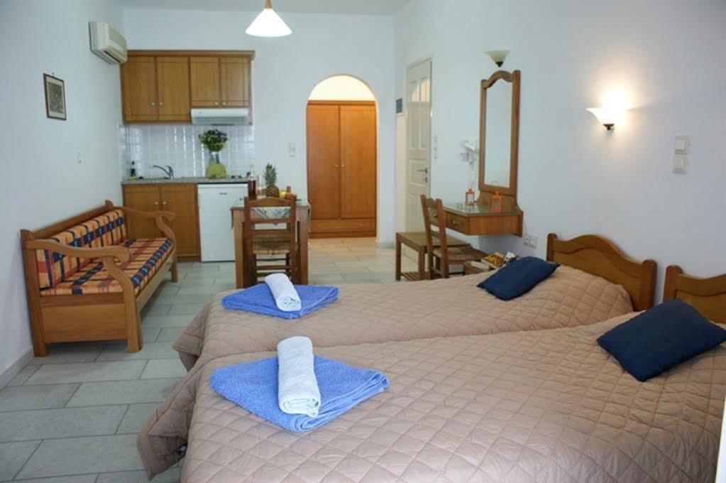 Naxos Dream Calypso Studios Naxos City ภายนอก รูปภาพ